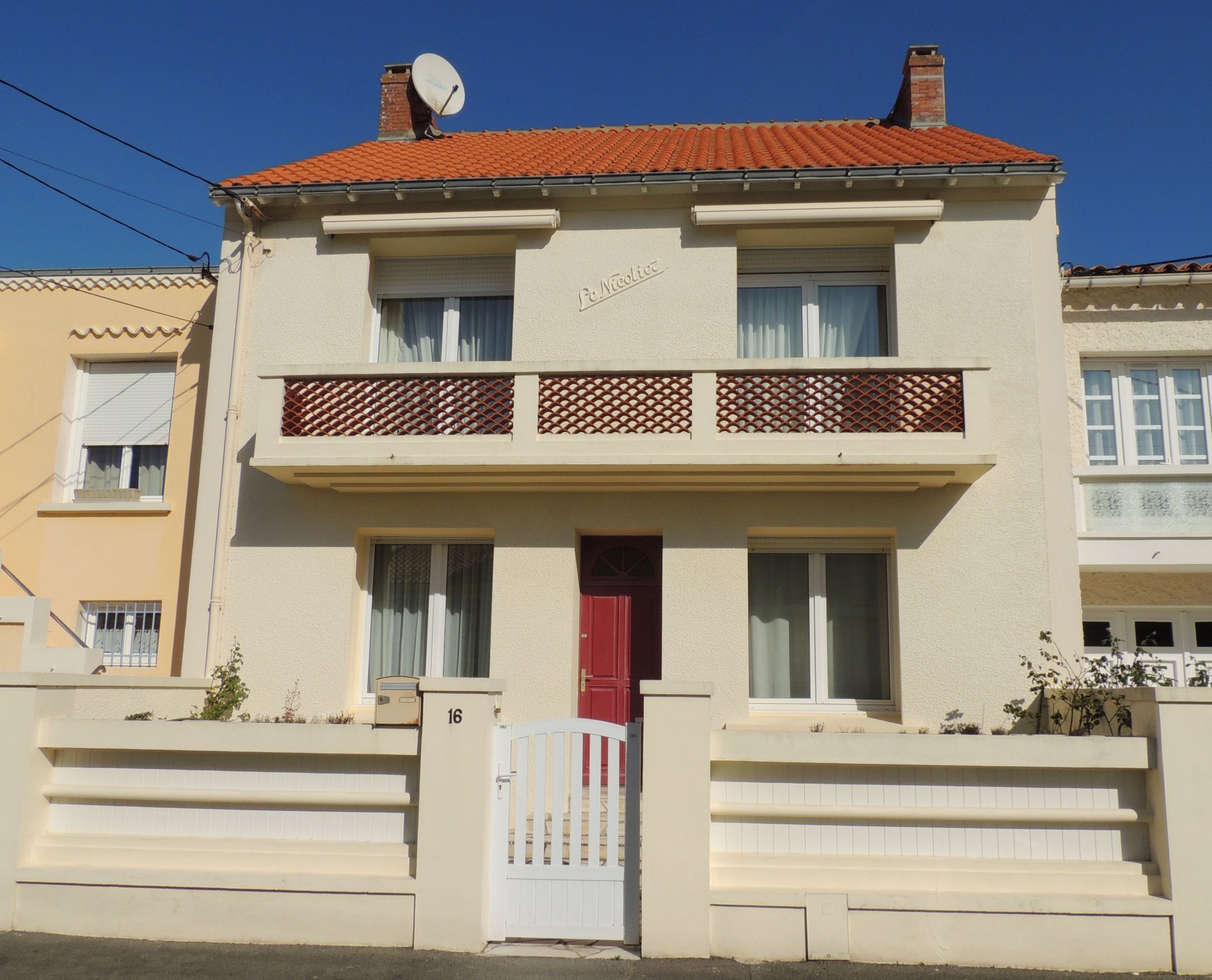 Maison A Vendre Les Sables Dolonne Quartier President